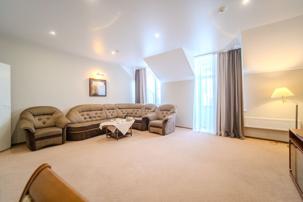 забронировать номер, гостиница Челябинск, отель Челябинск