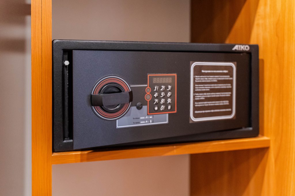 забронировать номер, гостиница Челябинск, отель Челябинск