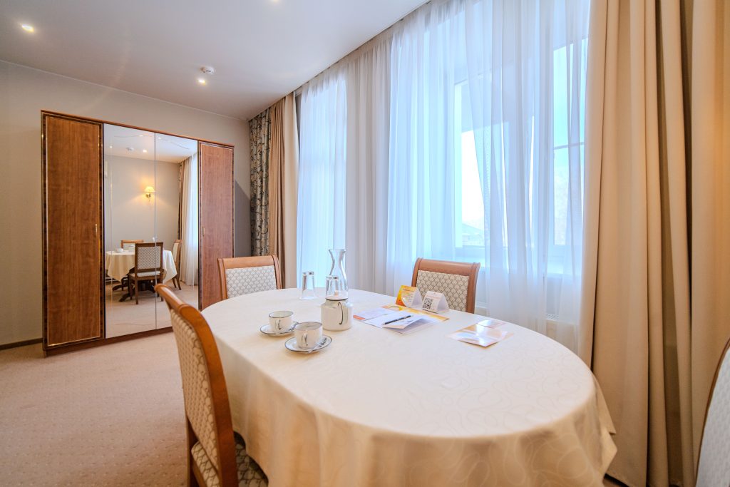 забронировать номер, гостиница Челябинск, отель Челябинск