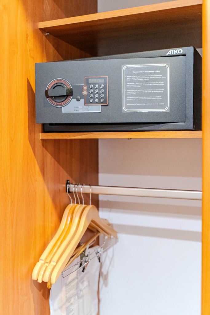 забронировать номер, гостиница Челябинск, отель Челябинск