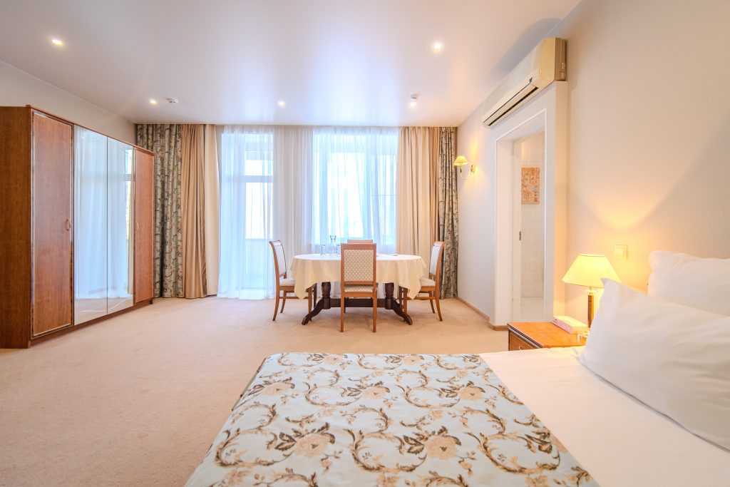 забронировать номер, гостиница Челябинск, отель Челябинск