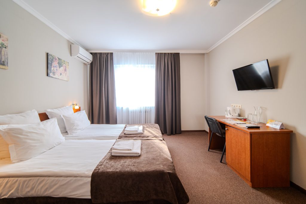 забронировать номер, номер в отеле, номер в гостинице