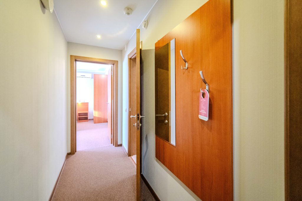 забронировать номер, гостиница Челябинск, отель Челябинск