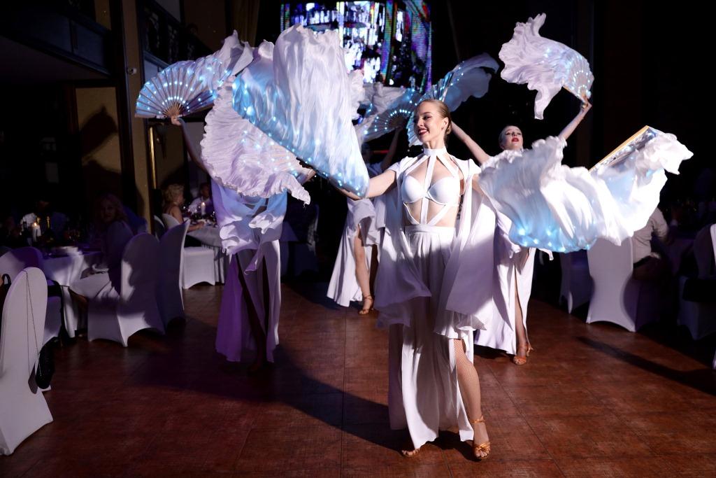 новогодние корпоративы, где отметить новогодний корпоратив