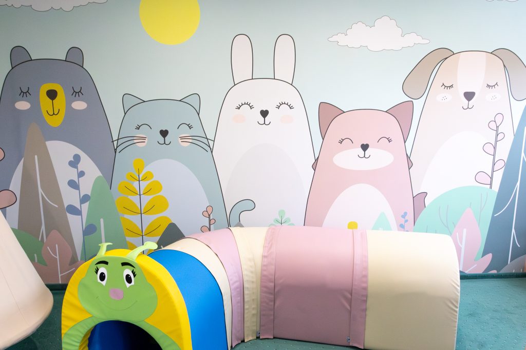 детская комната, лабиринт детский, детская комната в отеле