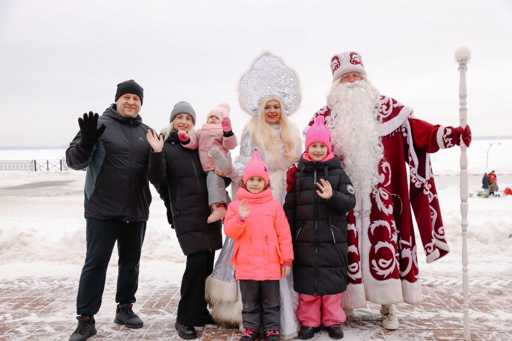 Новогодний семейный тур, Новый год 2026, где встретить Новый год, как отметить Новый год 2026, Новый год на Урале